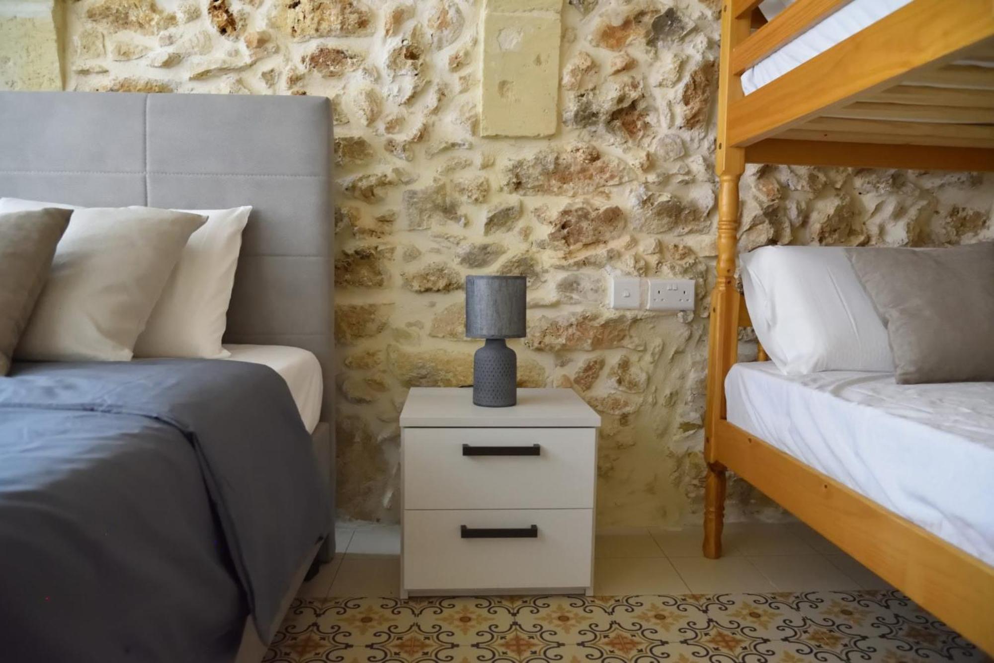 San Pawl Bnb Farmhouse Calypso Bed and Breakfast Xagħra Esterno foto